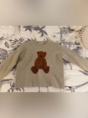 Vigoss Beige Sweater with Brown Graphic